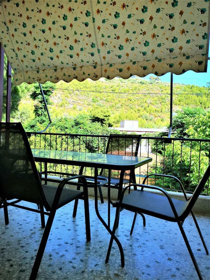 Neorio Studios Poros Town Dış mekan fotoğraf
